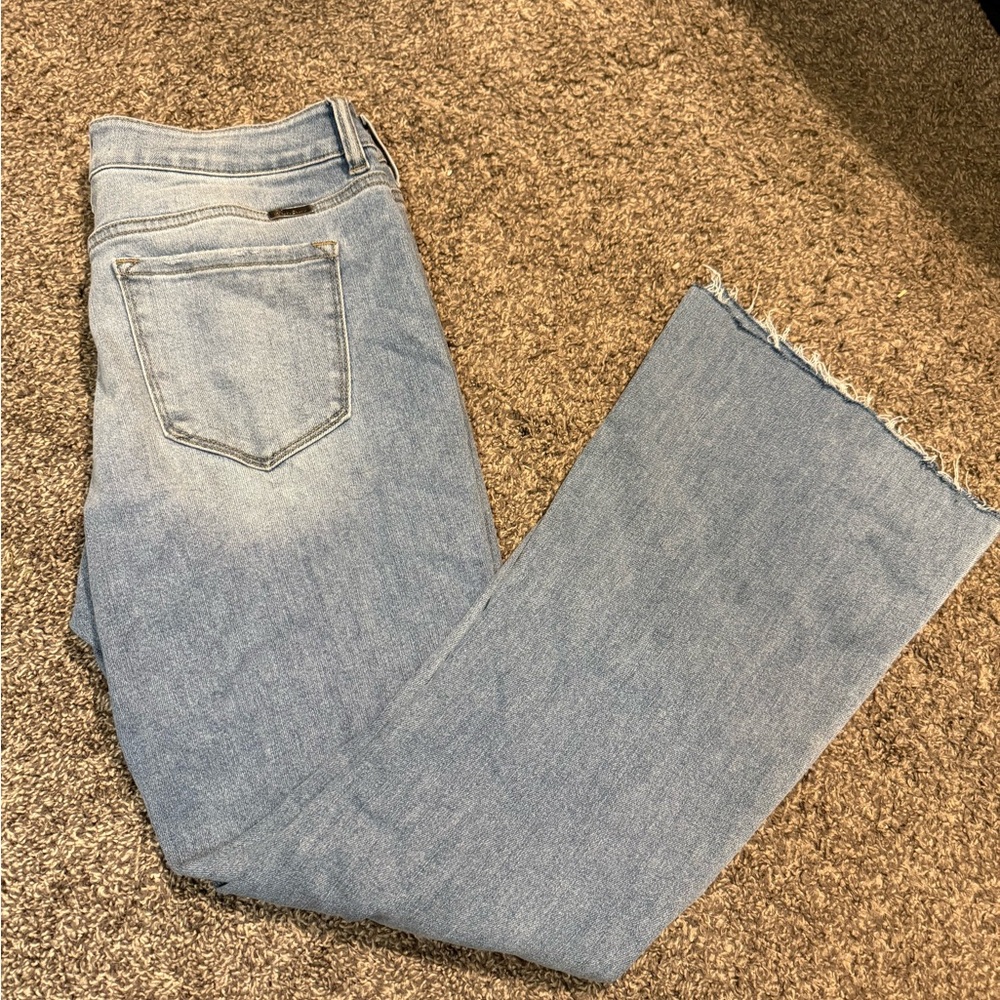 Kancan high rise light blue distressed flare jeans 11 29